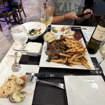 Aegean Grill - Gyro Platter - Greek Near Me - East Northport, New York Aegean Grill - Gyro Platter - Greek Near Me - East Northport, New York