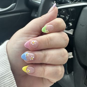 Unique Nail, by Sue - Nail Salons Near Me - West Hartford, Connecticut Unique Nail, by Sue - Nail Salons Near Me - West Hartford, Connecticut