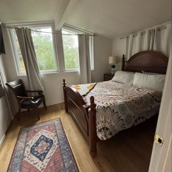 Sami Sparkling Cleans - Clean room - Home Cleaning Near Me - Centennial, Colorado