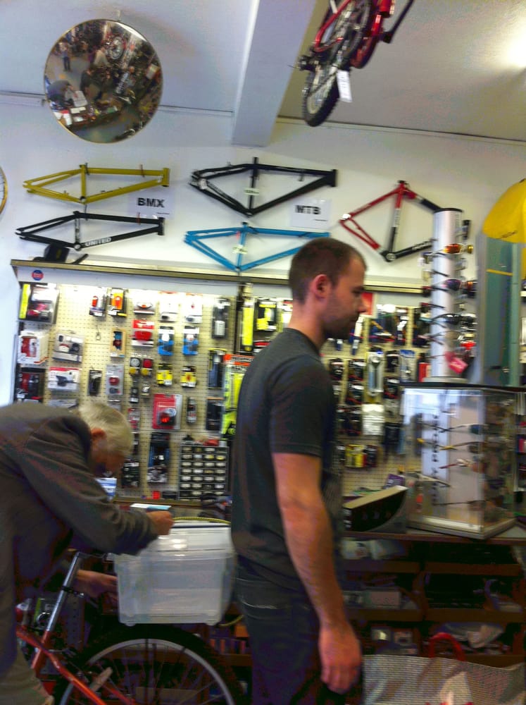 COLCHESTER CYCLE STORES Updated May 2024 Yelp