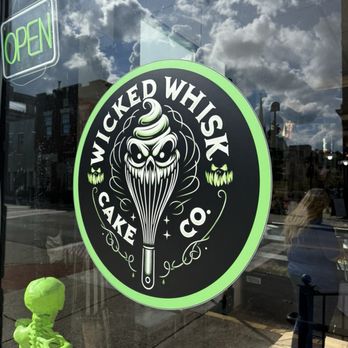Wicked Whisk Cake Co. - Custom Cakes Near Me - Frankfort, Kentucky Wicked Whisk Cake Co. - Custom Cakes Near Me - Frankfort, Kentucky
