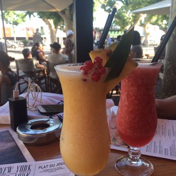 New York New York - Cocktails at New York, New York - Steakhouses Near Me - Cannes, 06