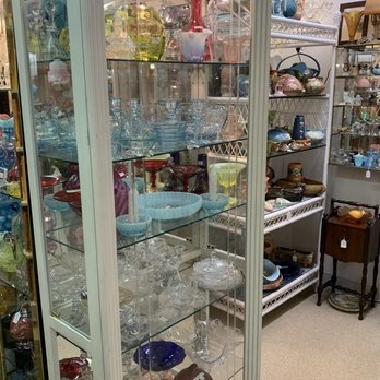 Southern Comfort Antiques - Antiques Near Me - Dundee, Florida Southern Comfort Antiques - Antiques Near Me - Dundee, Florida