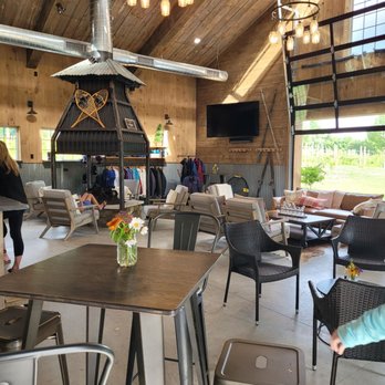 Boyne Valley Vineyards - Wine Tasting Room Near Me - Boyne Falls, Michigan Boyne Valley Vineyards - Wine Tasting Room Near Me - Boyne Falls, Michigan