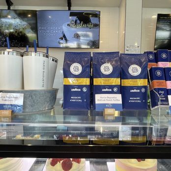 Paris Baguette - Their coffee is good - Bakeries Near Me - Duluth, Georgia