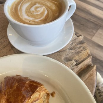 Lola Coffee - Delicious cappuccino paired with flaky croissant - Coffee & Tea Near Me - Glendale, Arizona Lola Coffee - Delicious cappuccino paired with flaky croissant - Coffee & Tea Near Me - Glendale, Arizona