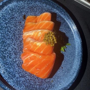 Kaviar Restaurants - Pasadena - King salmon with caviar - Sushi Bars Near Me - Pasadena, California