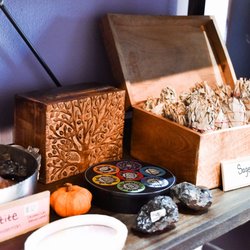 Esoterica New Age Shop