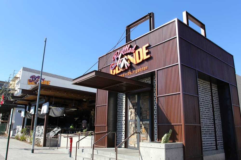 BOTTLED BLONDE SCOTTSDALE Updated September 2024 393 Photos & 533