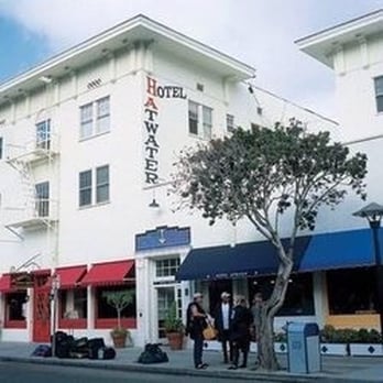 Hotel Atwater - Front View - Hotels Near Me - Avalon, California Hotel Atwater - Front View - Hotels Near Me - Avalon, California