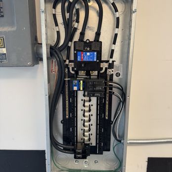 Kemly Electric - Interlock switch - Electricians Near Me - Seattle, Washington Kemly Electric - Interlock switch - Electricians Near Me - Seattle, Washington