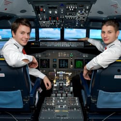 iPilot Flight Simulator Center