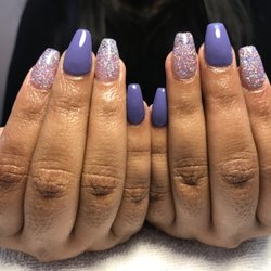 Tipsy Curvy Nails