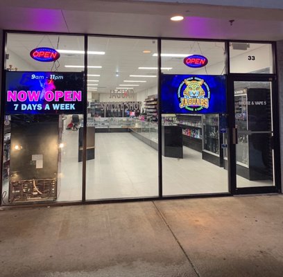jaguars smoke and vape Jaguar Smoke and Vape 2 in Palm Coast, FL – Reviews, Hours, and Contact  Details main image 1