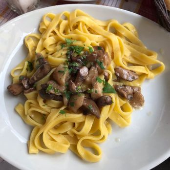 Luzzi - Linguine with mushrooms was just ok. However, once shredded mozzarella was added, it became the best meal I had in Italy. - Pizza Near Me - Rome, RM Luzzi - Linguine with mushrooms was just ok. However, once shredded mozzarella was added, it became the best meal I had in Italy. - Pizza Near Me - Rome, RM