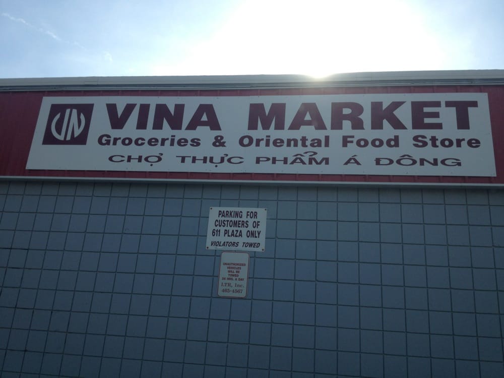 Vina Market Logo