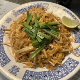 Pad Thai $13 Pad Thai $13