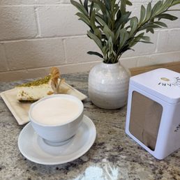 Chai latte & baklava cheesecake