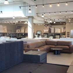 RH Outlet Long Beach - Bed area