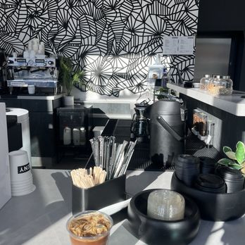 Progeny Coffee - Cute Cafe Vibes - Coffee & Tea Near Me - San Francisco, California Progeny Coffee - Cute Cafe Vibes - Coffee & Tea Near Me - San Francisco, California