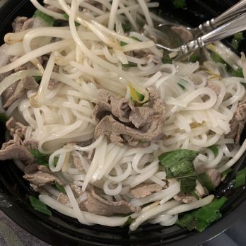 Pho Broth - The Beginner Pho with small noodles and sliced filet mignon - Vietnamese Near Me - Huntington Beach, California Pho Broth - The Beginner Pho with small noodles and sliced filet mignon - Vietnamese Near Me - Huntington Beach, California