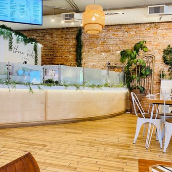 Three Birds Cafe - Cafes Near Me - Winter Garden, Florida