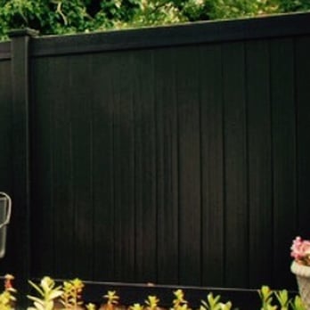 Ko Fence - Fence Example: Black Vinyl - Fences & Gates Near Me Ko Fence - Fence Example: Black Vinyl - Fences & Gates Near Me