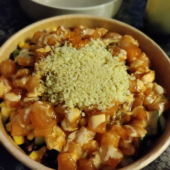 Pono Ono Poke Bowl - Classic Salmon Poke - Poke Near Me - Vaughan, Ontario Pono Ono Poke Bowl - Classic Salmon Poke - Poke Near Me - Vaughan, Ontario