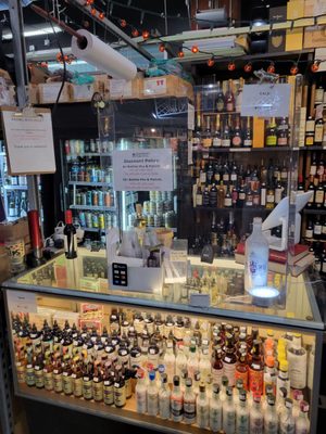 Assorted Table Wine & Shop by null