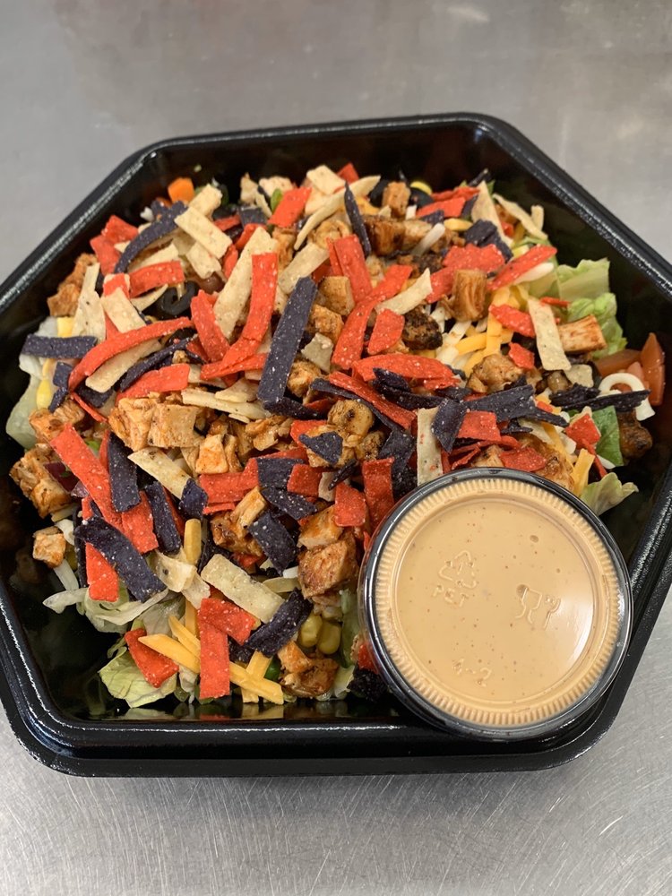 JALAPENOS & SALAD COMPANY 27 Photos & 37 Reviews 6725 Black Horse