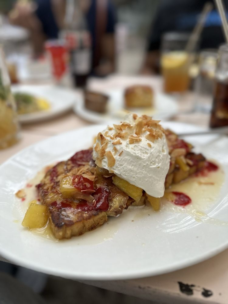 Social spots from Mattie's
