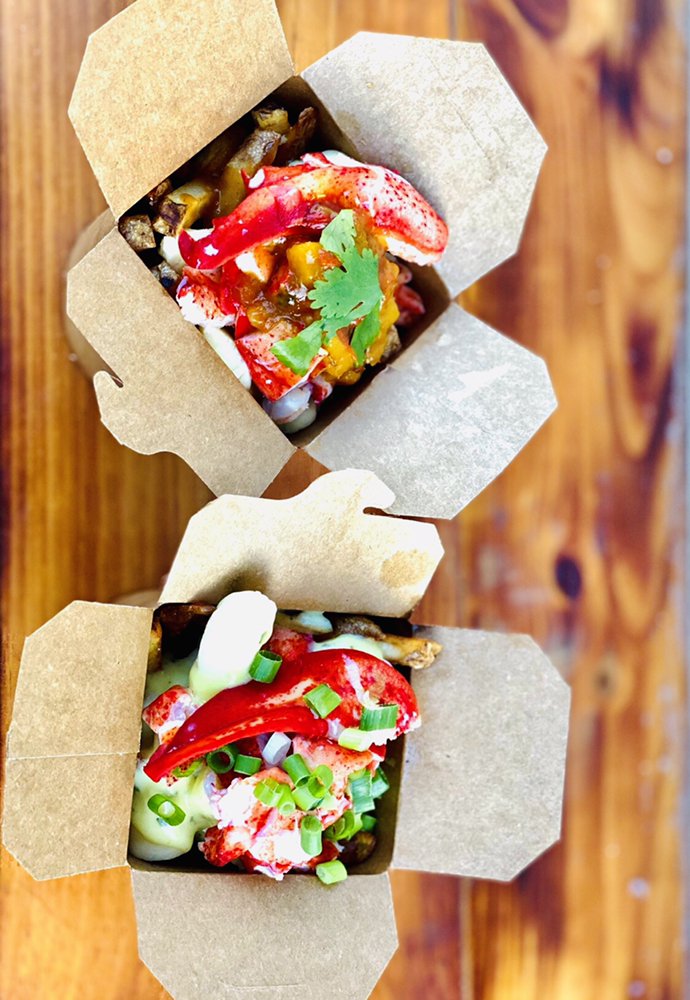 HotMess Poutine Logo