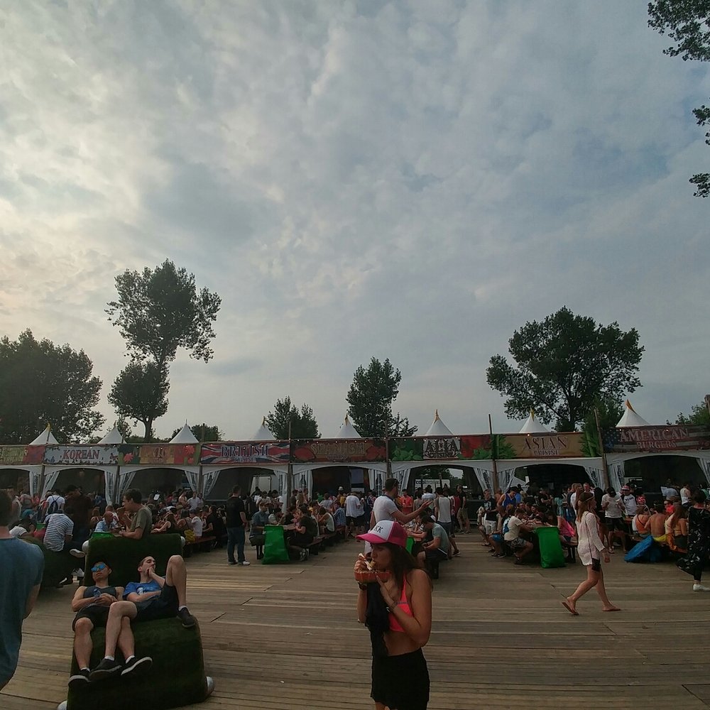 DreamVille - Party & Event Planning Near Me - Rumst, VAN