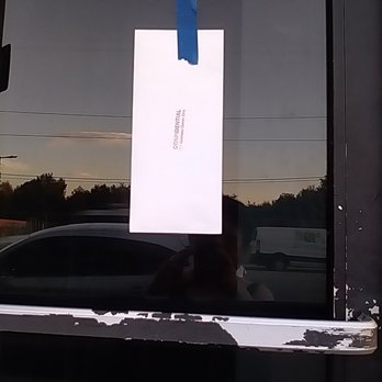 Cakery By Knarik - Dark inside and the envelope taped on her glass door. - Custom Cakes Near Me - Los Angeles, California