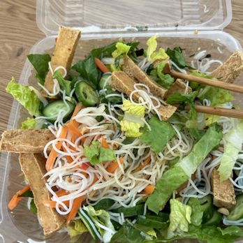 Green Pot Deli - Great Bun noodle bowls and Bahn Mi! - Vietnamese Near Me - Bainbridge Island, Washington