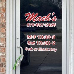 MacH's Restaurant - Hours of operation
