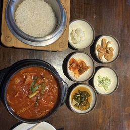 Kimchi stew Kimchi stew