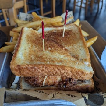 Gold Feather - Fried Chicken Sandwich - Beer Bar Near Me - San Antonio, Texas Gold Feather - Fried Chicken Sandwich - Beer Bar Near Me - San Antonio, Texas