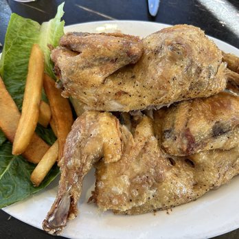Max's Restaurant - Milpitas - Whole chicken - Filipino Near Me - Milpitas, California