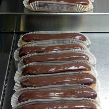 Le Panier - Eclairs - Bakeries Near Me - Seattle, Washington Le Panier - Eclairs - Bakeries Near Me - Seattle, Washington