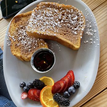 Bulegreen Cafe Yard - French Toast - Cafes Near Me - Oakland Park, Florida Bulegreen Cafe Yard - French Toast - Cafes Near Me - Oakland Park, Florida