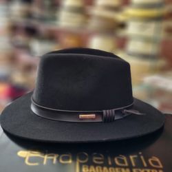 Chapelaria Bagagem Extra - Gustavo Lima hat com muito estilo!