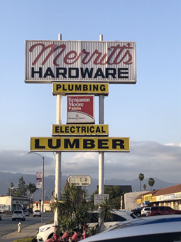 MERRITT’S ACE HARDWARE Updated September 2024 92 Photos & 145