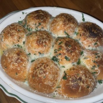 Maison Pickle - Pull Apart Garlic and Parmesan Bread - Cocktail Bars Near Me - New York, New York