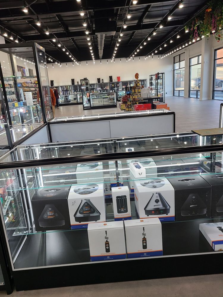 XHALE CITY Updated October 2024 390 Cobb Pkwy SE, Marietta,