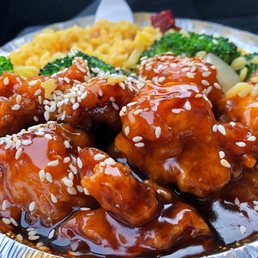 Yhum Yhum Kitchen 19 Photos 31 Reviews Chinese 1200 E