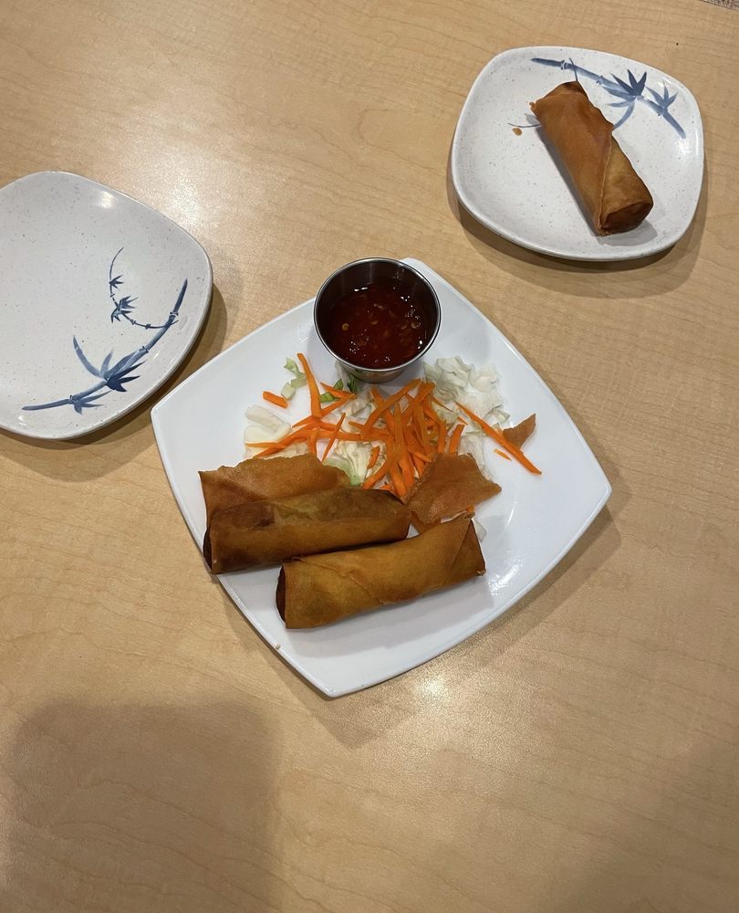Leong's Asian Diner