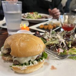 Three Mermaids Public House - Mushroom Burger with Salad