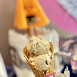 Baskin Robbins - Jamocha in a waffle cone