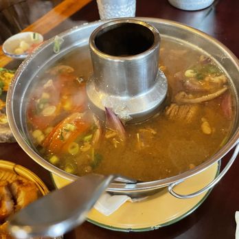 Larb Thai - Hot Pot Near Me - Shoreline, Washington